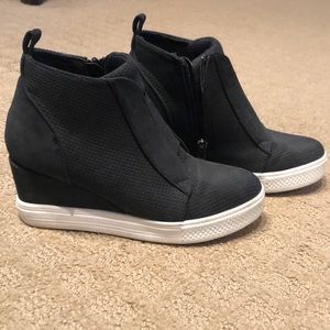 Black Wedge Sneaker